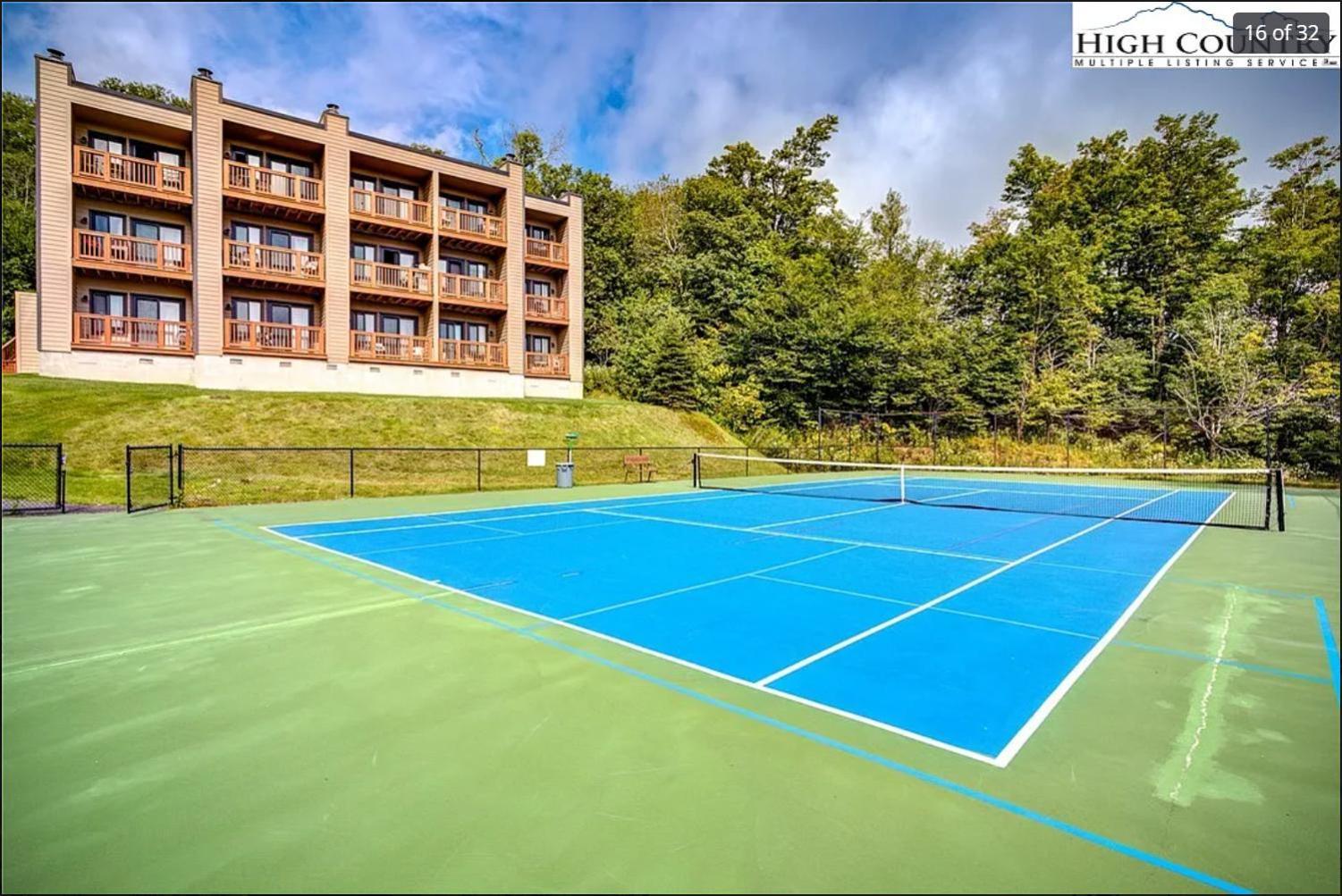 The Sugar Suite - Renovated With A View! Ac! Pool, Hot Tub, Sauna, Gym, Ev Шугар-Маунтин Экстерьер фото