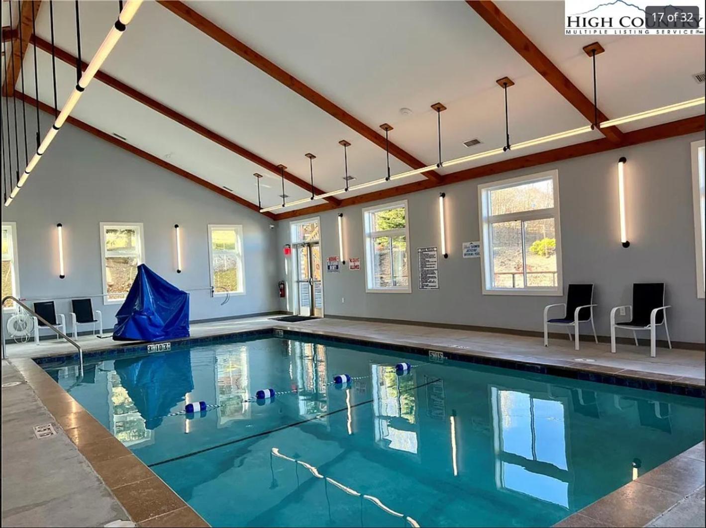 The Sugar Suite - Renovated With A View! Ac! Pool, Hot Tub, Sauna, Gym, Ev Шугар-Маунтин Экстерьер фото