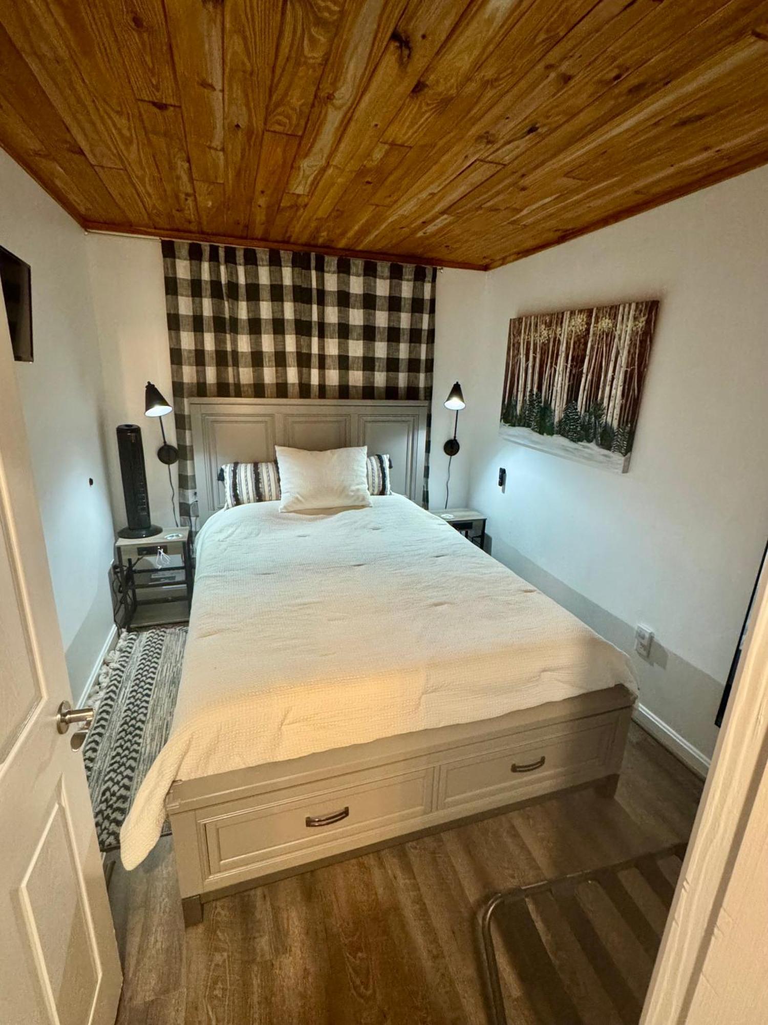 The Sugar Suite - Renovated With A View! Ac! Pool, Hot Tub, Sauna, Gym, Ev Шугар-Маунтин Экстерьер фото